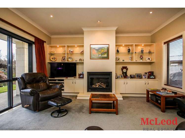 53 Farm Road Allenton_6