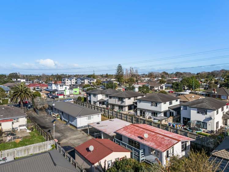 297 Massey Road Mangere East_23