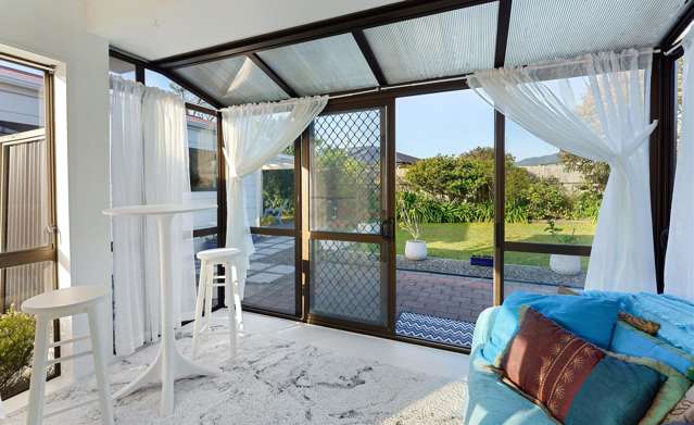 23 Reeves Street Waikanae Beach_4