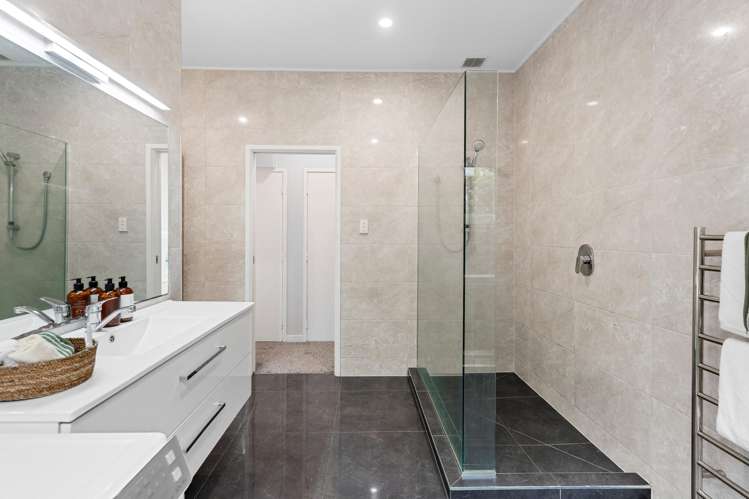 1/135 Exmouth Road Northcote_11