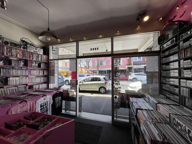 A/154 Riddiford Street Newtown_2