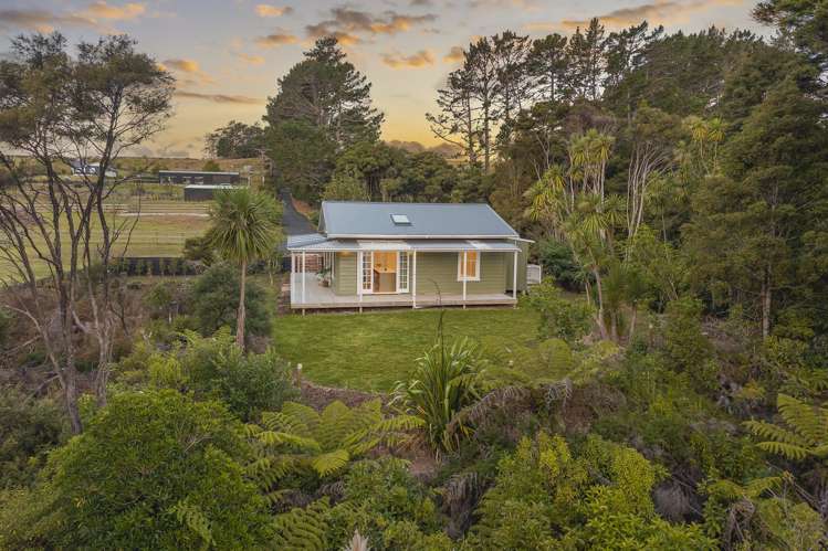 1223 Old North Road Waimauku_37