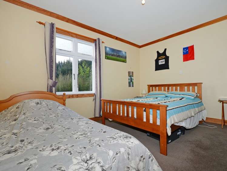 84 Moeraki Road Maoribank_8