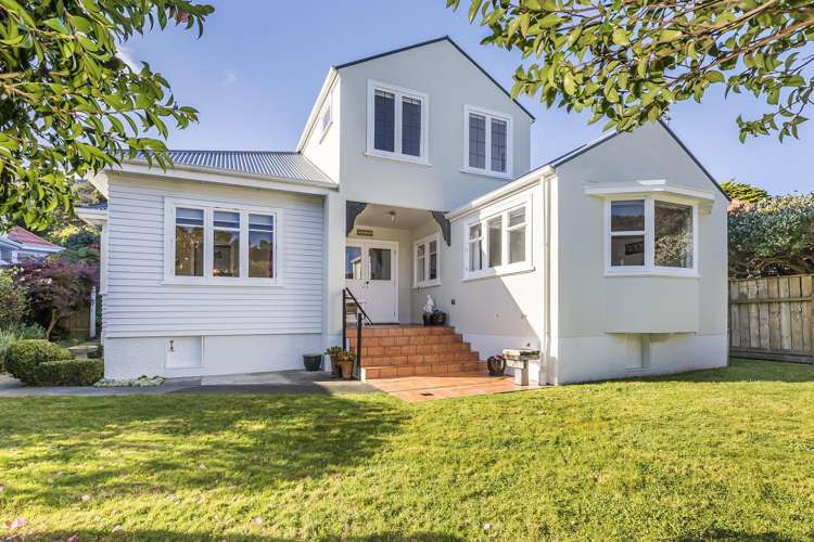 6 Ashleigh Crescent Miramar_9