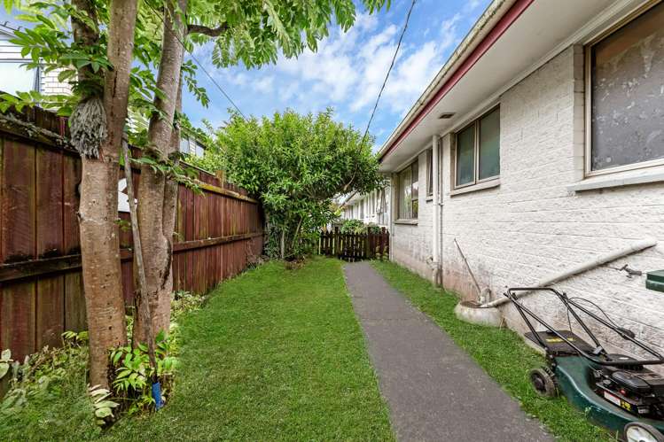 2/7 Elizabeth Avenue Papatoetoe_16
