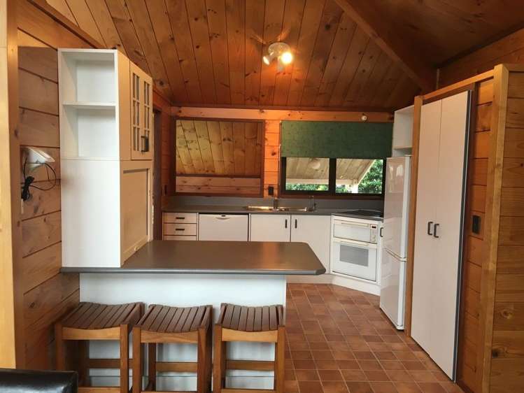 63 Ngapaki Street Waikanae Beach_5