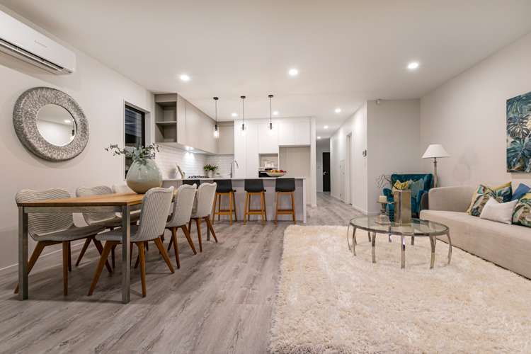 6 Paparahi Place Wainui_10