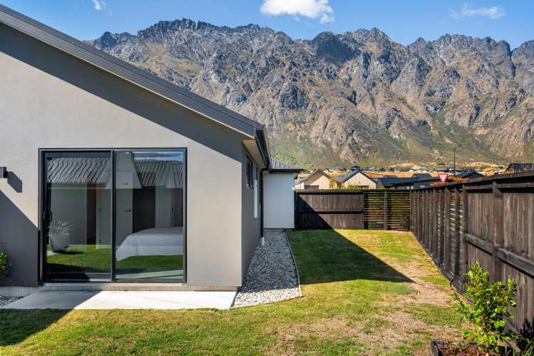 64 Howden Drive Jacks Point_19