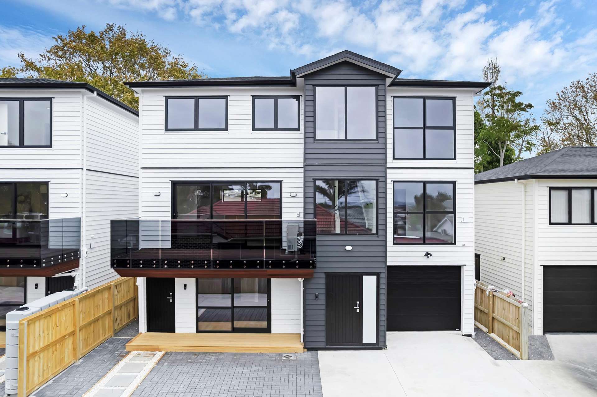 16b Brandon Road Glen Eden_0