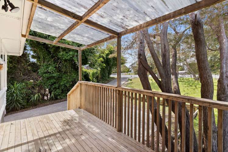 71 Vipond Road Stanmore Bay_5