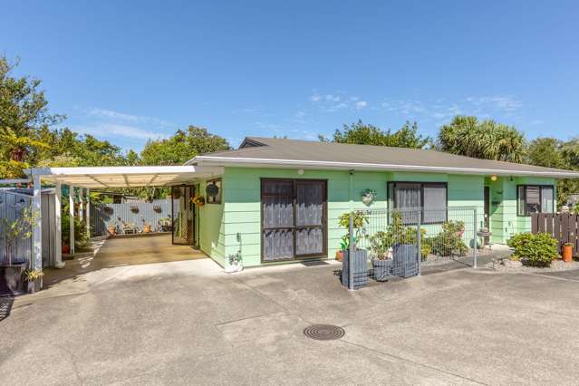 Warm, comfortable easy living