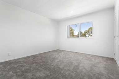 102 Finlayson Avenue_3