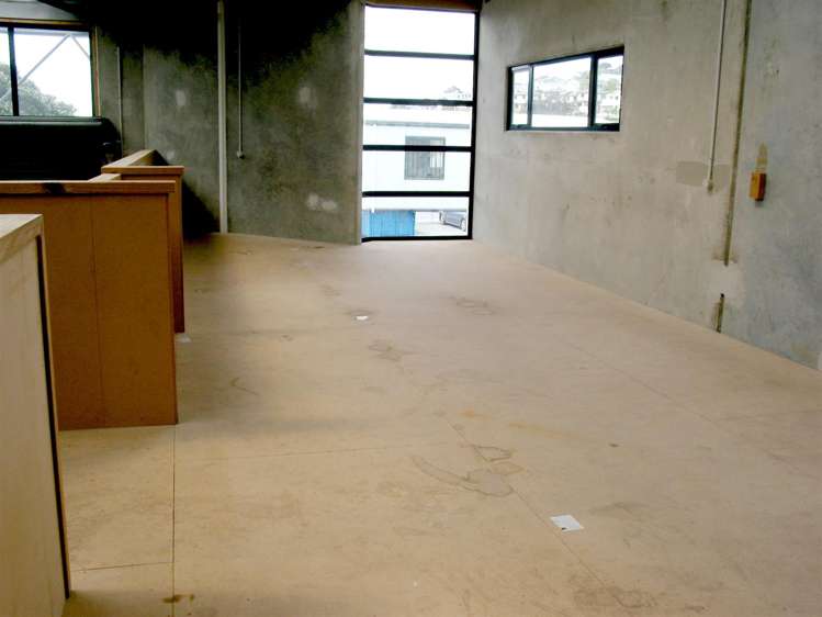 Unti 2, 98 Main Road Tawa_5