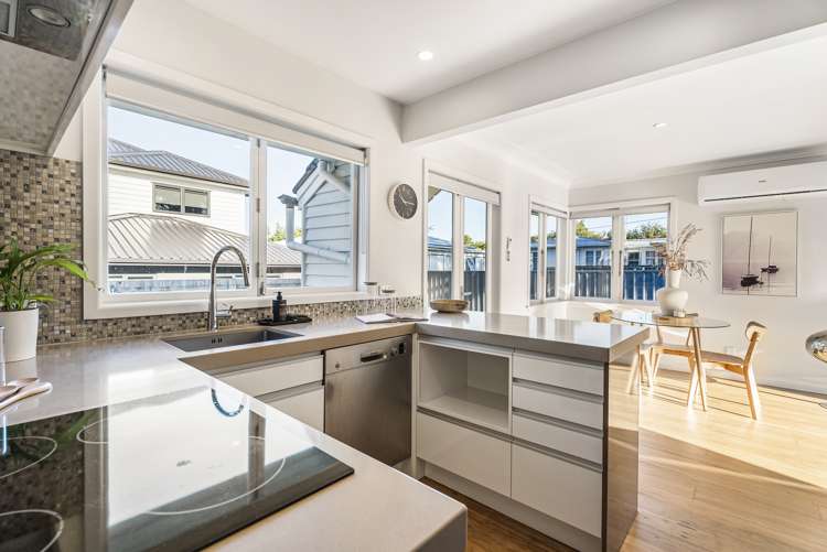 87a Archibald Road Kelston_5