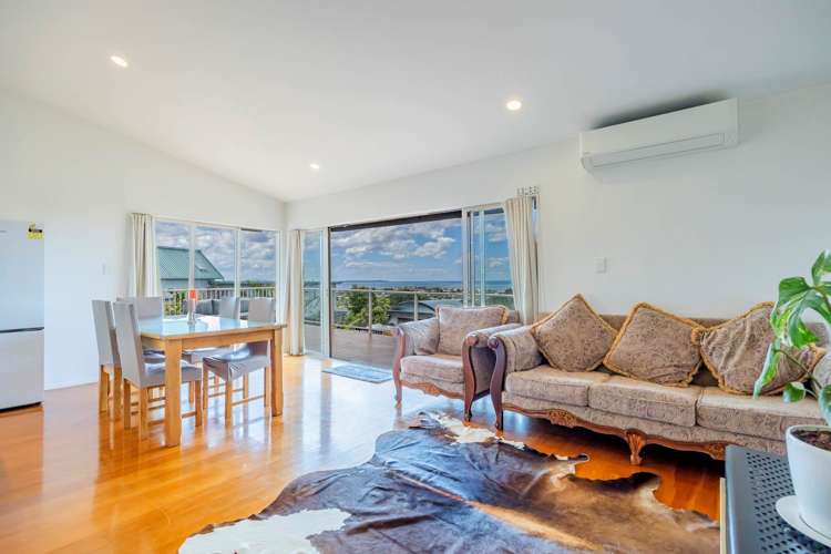 3 Dalmeny Close Murrays Bay_14