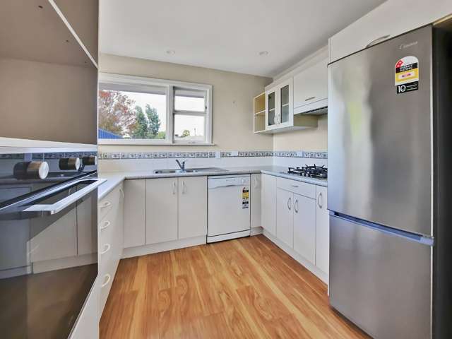 124 Gayhurst Road 1428_1