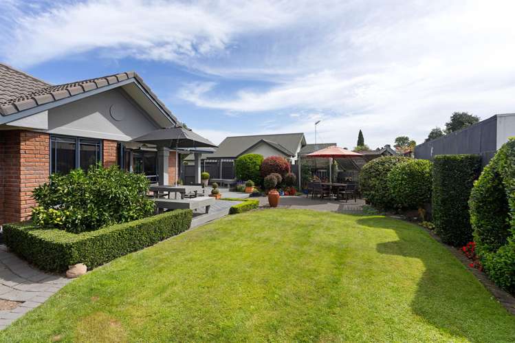 15 Kingsford Mews Hamilton East_13