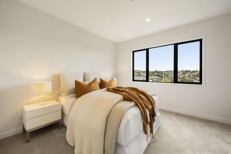 56 Awhi Lane Massey_5