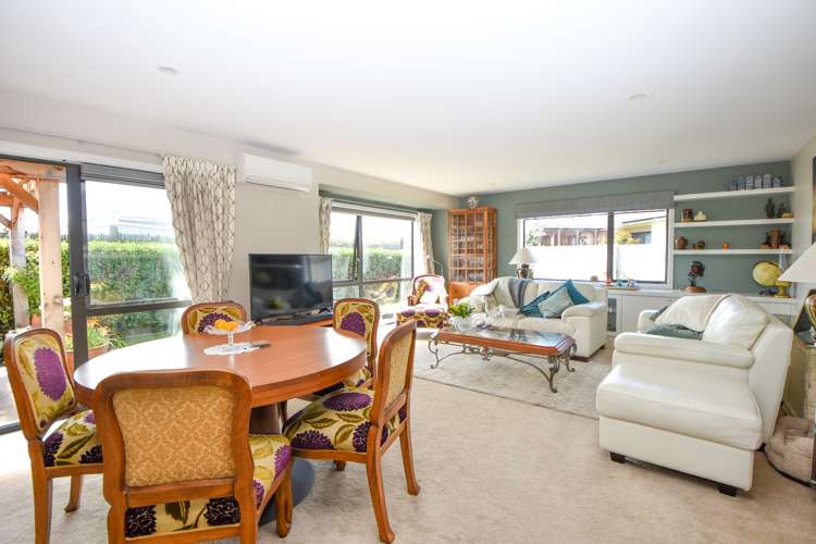 71 Ashmore Park Road Carterton_6