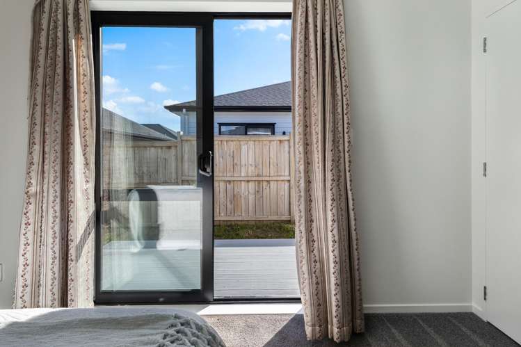 4 Silver Beech Street Takanini_16