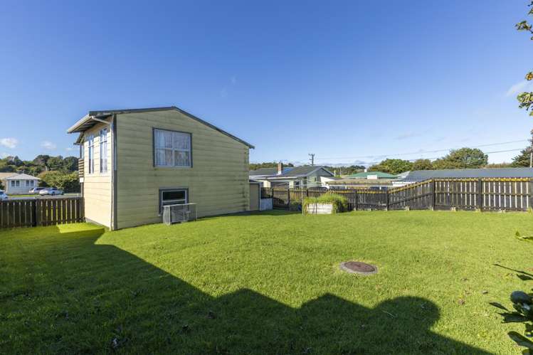 11a Queen Street Waitara_24
