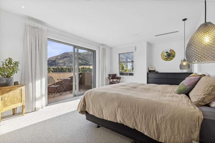 69 West Meadows Drive Wanaka_13