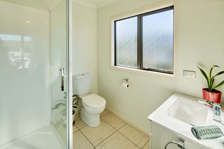 10 Tasman Close Aotea_14