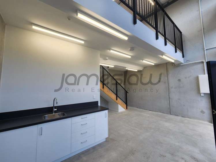 7/3 Pacific Rise Mount Wellington_11