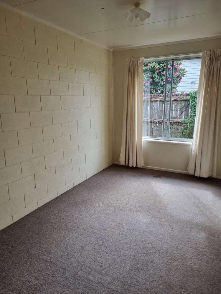 1/12 Larch Street Victoria_4