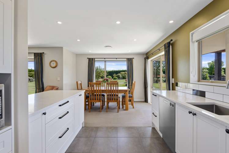 9 Mulholland Drive Darfield_10