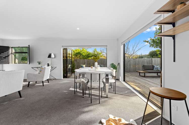 27A Lillian Place_5