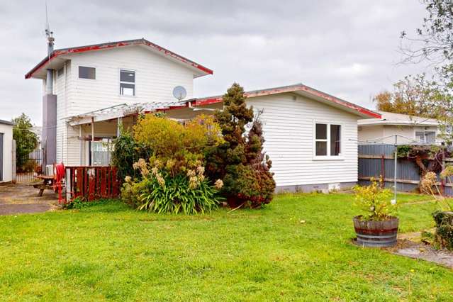 7 Abraham Crescent 10929_1