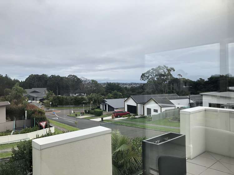 29 Fantail Crescent Maraetai_13