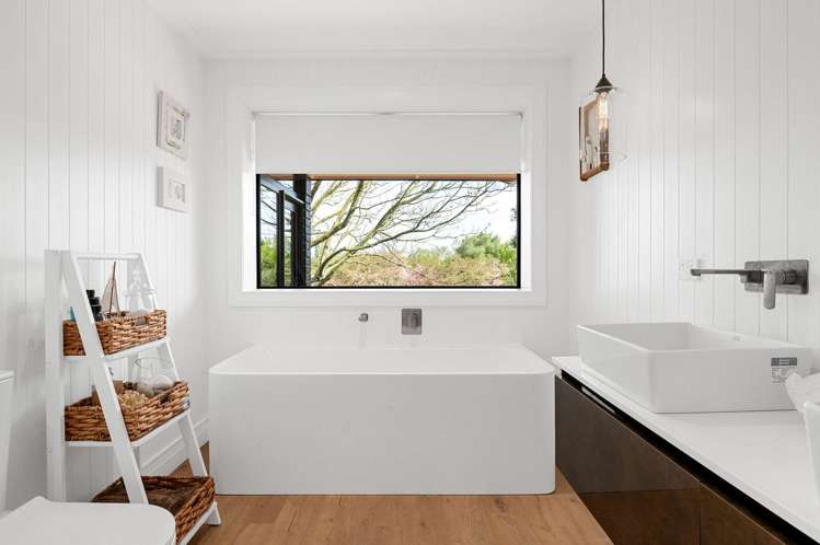 229 Norwegian Road Rotoorangi_12