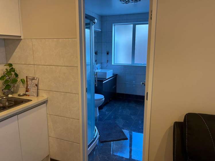 51 Mount Lebanon Crescent The Gardens_5