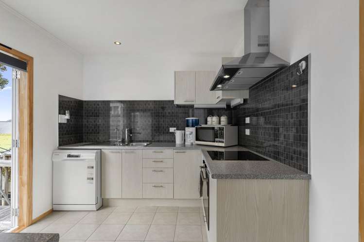 7 Tauhara Street Green Bay_14