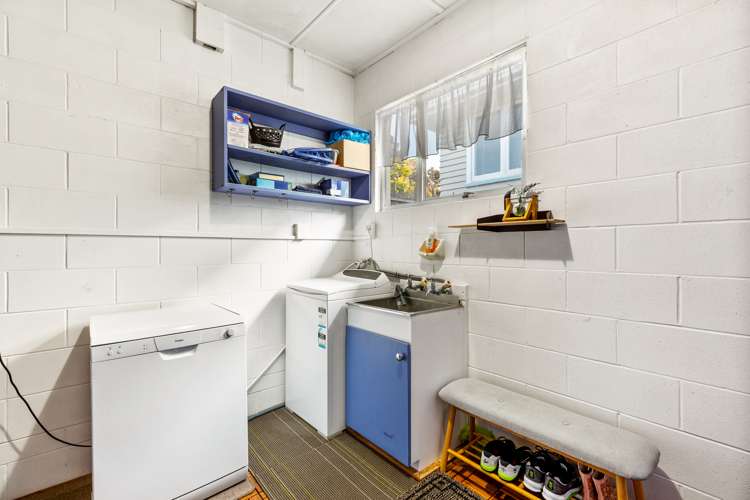 1/23 Tane Street New Lynn_13