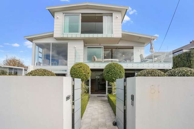 81 Seacliffe Avenue Narrow Neck_1