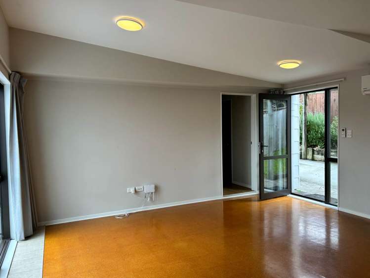 14/336B East Coast Road Mairangi Bay_7