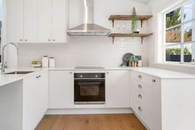 64 Corson Ave Beckenham_4