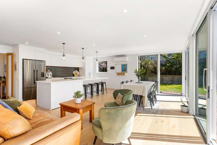 16 Ross Street Roslyn_1