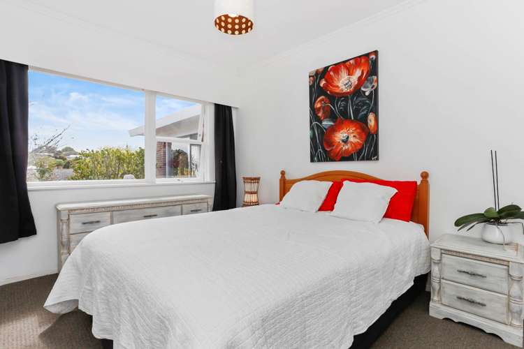 1 Finnerty Avenue Bucklands Beach_17