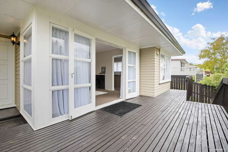 4 Rainbow Place Wattle Downs_11