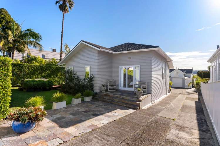 11 Marine Parade Herne Bay_7