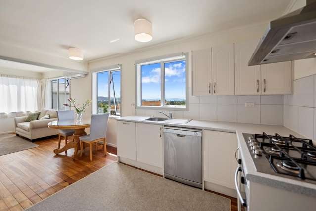 15 Moffat Road Red Beach_2