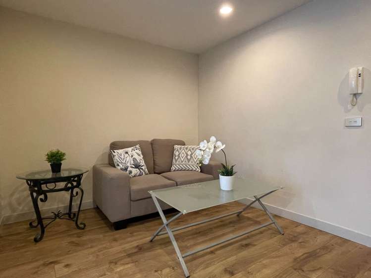 1008/76 Wakefield Street City Centre_6