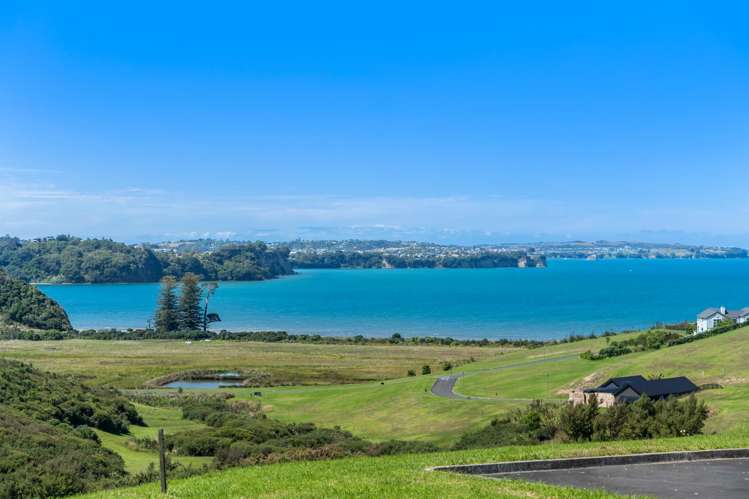 8 Konei Place Okura Bush_3