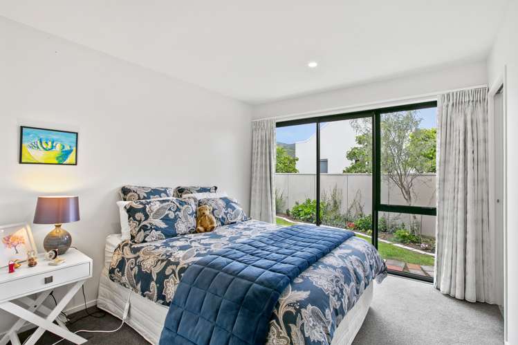 6 Tui Grove Oakura_13