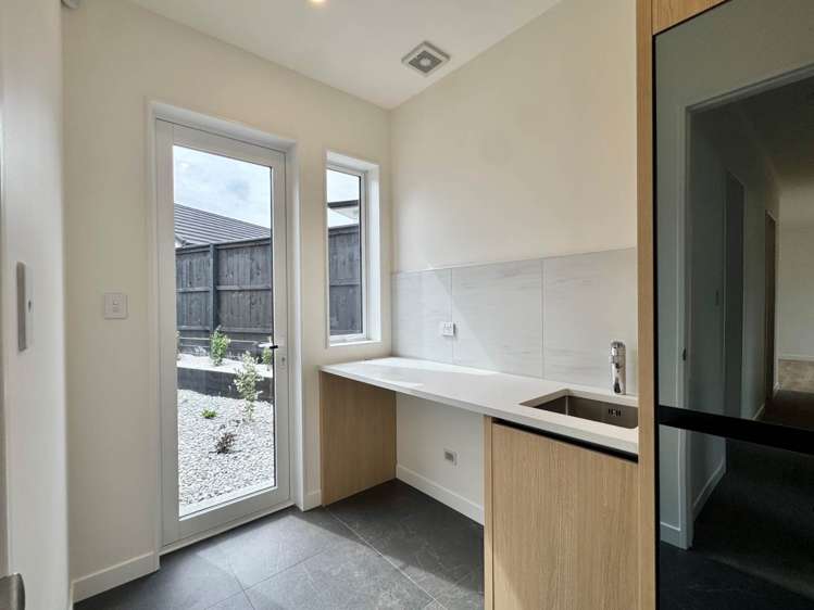 7 Tukutata Crescent Milldale_15