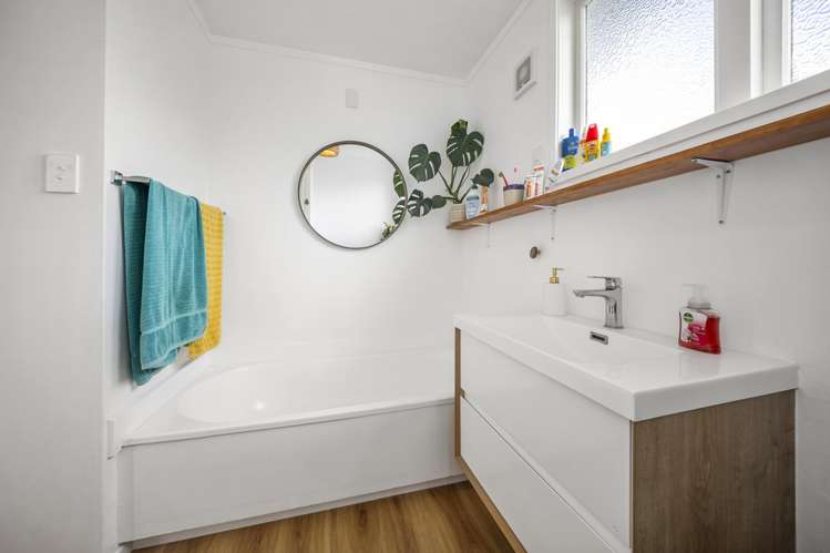 70 Wainui Road Raglan_23